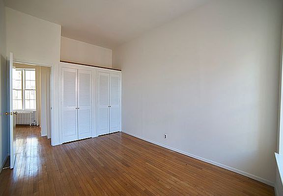 4th image of 320 E 91st St APT 6FW
