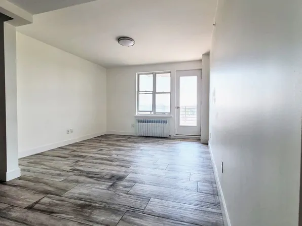 106 Remsen Avenue image 3 of 12