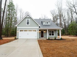 304 Monroe Rd, Cameron, NC 28326