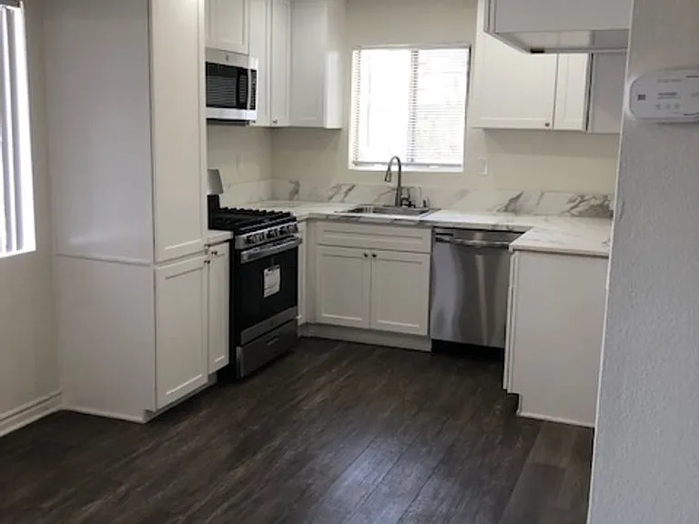 10518 Western LLC — Photo 2