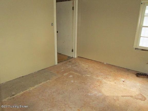 2nd image of 6610 Capella Ln