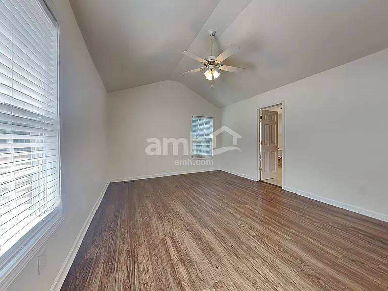 2907 Porchswing Rd — Photo 11