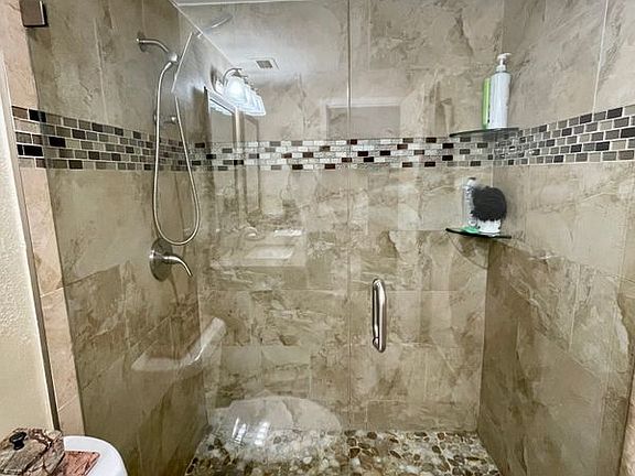 3rd image of 8409 Forest Hills Dr APT 204