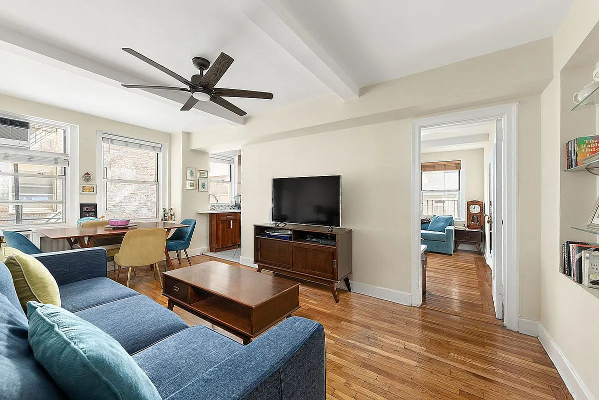 333 E 43rd St #110/11 photo 1