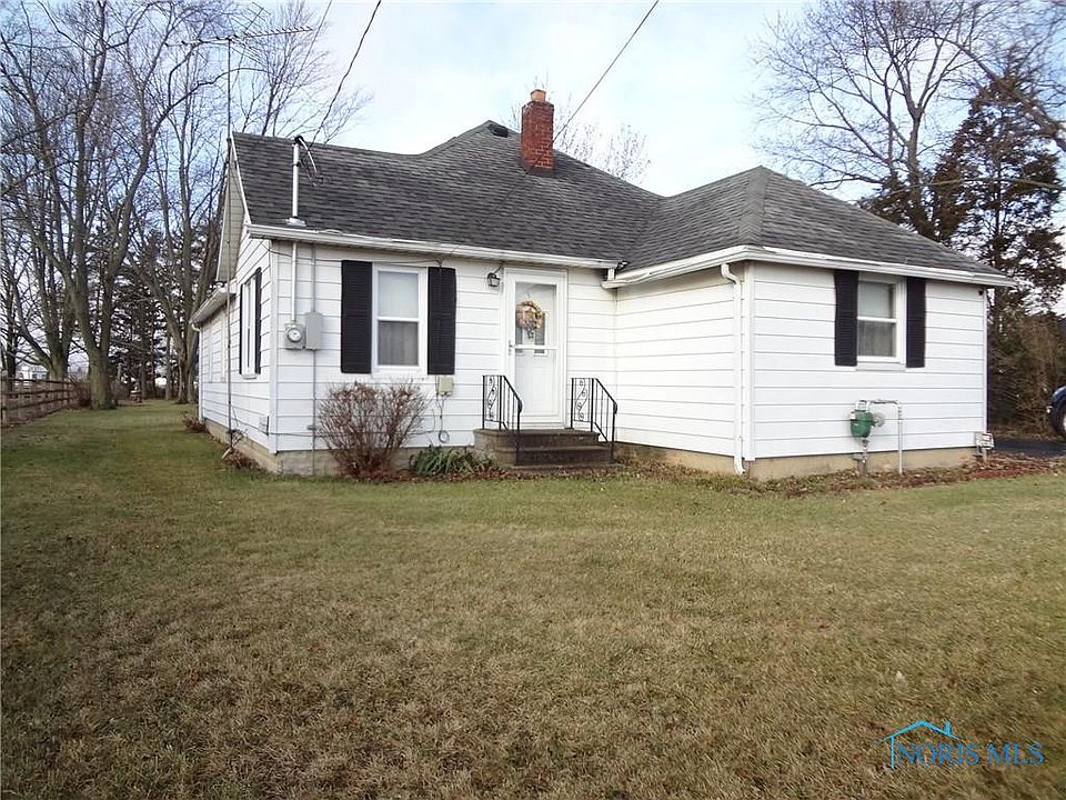1st image of 24975 E Broadway St
