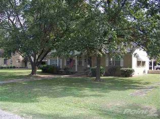 221 Adams St, Lonoke, AR 72086