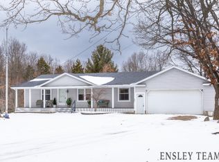 20174 W Lake Montcalm Rd, Howard City, MI 49329