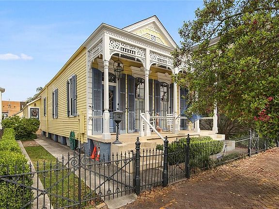 2nd image of 232 Pelican Ave