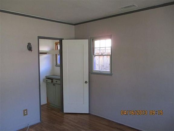 2nd image of 3029 Calle Noguera