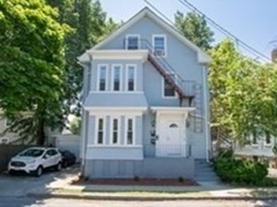 212 North St, New Bedford, MA, 02740