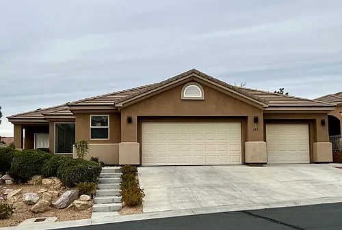 457 Highland View Ct Photo 1