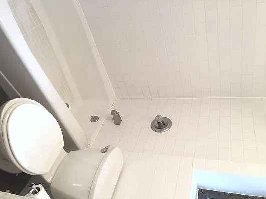 Rented by Waverly Realty Associates | media 18