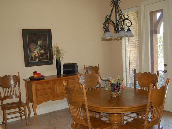 5th image of 426 San Gabriel Dr
