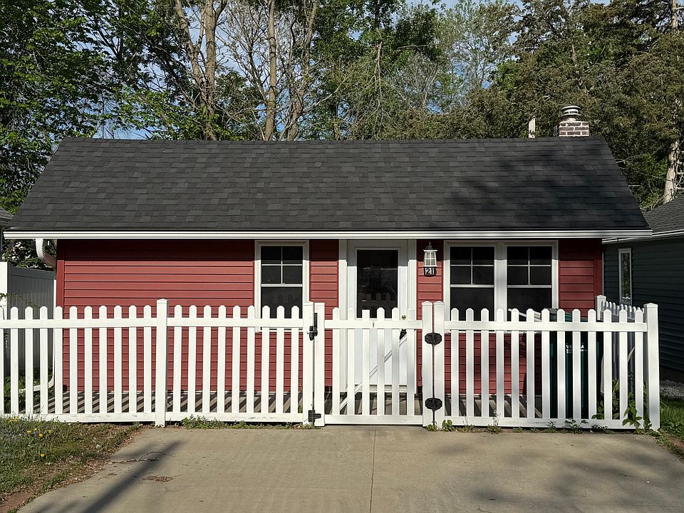2nd image of 1211 10th St