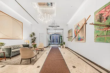 Rented by R New York