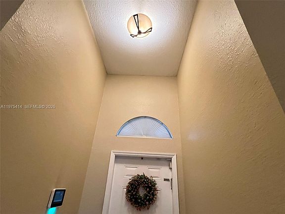 4th image of 29641 SW 165th Ct