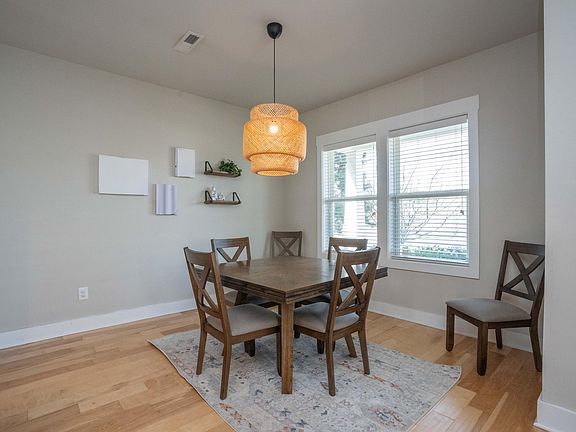 3rd image of 457 Daniel Ridge Rd