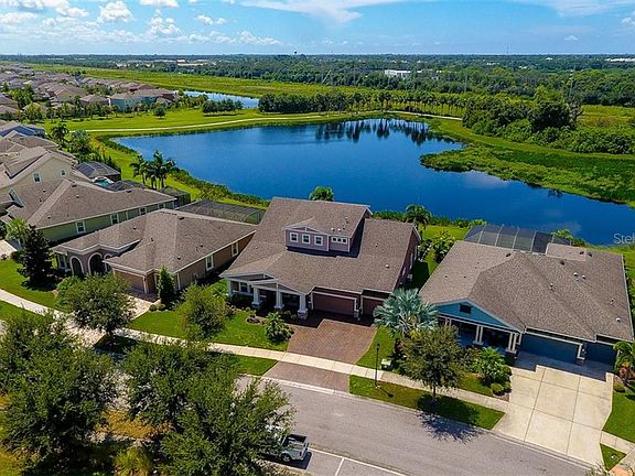 3rd image of 6624 Park Strand Dr