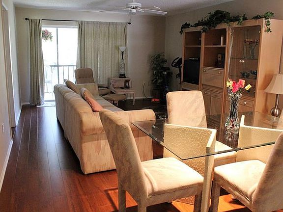 5th image of 124 Cypress Ct