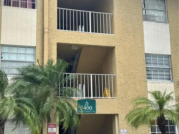 5400 SW 77th Ct APT 3K, Miami, FL 33155