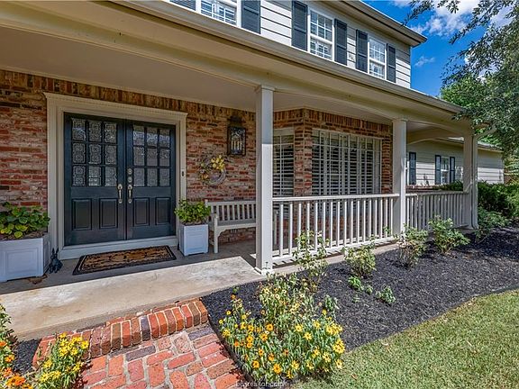 2nd image of 3709 Sunnybrook Ln