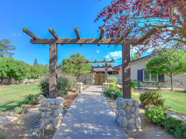1491 W Sample Ave, Fresno, CA 93711