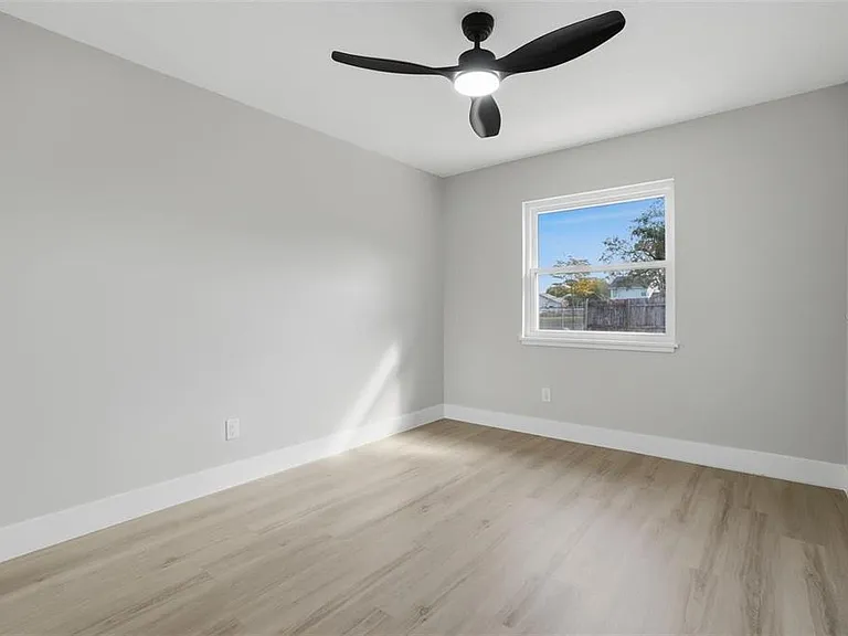 2843 Calico Ct — Photo 23