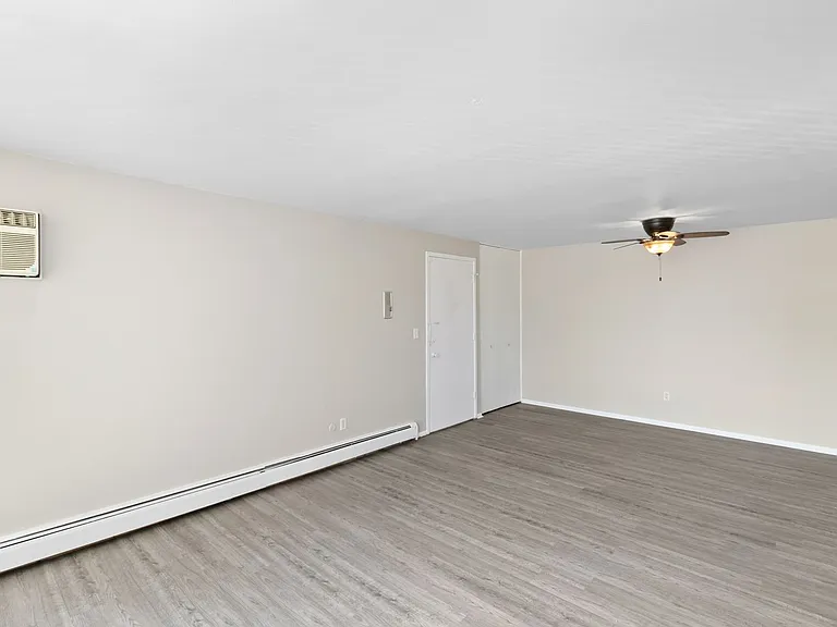 Groveland Apartment Partners (B)- Groveland Apartment Partners, LLC — Photo 24