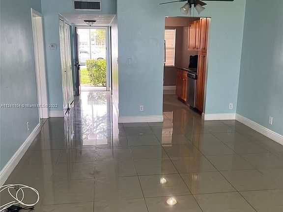 3rd image of 8205 NW 61st St APT B110