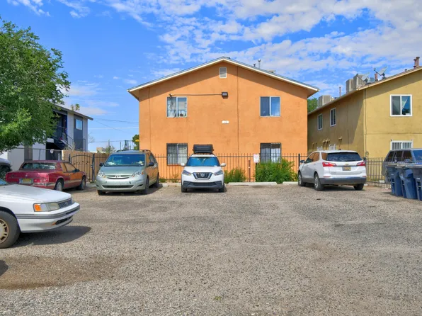 417 Georgia St SE, Albuquerque, NM 87108