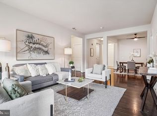 2905 Bleeker St #4-402, Fairfax, VA 22031