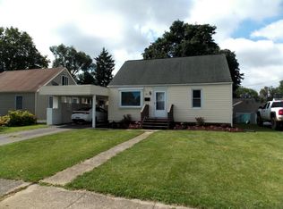 961 Ridgelawn Ave, Newark, OH 43055