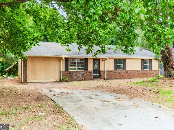 70 Andover Dr, Jonesboro, GA 30238