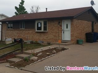 3340 W Mountain Rd, Englewood, CO 80110