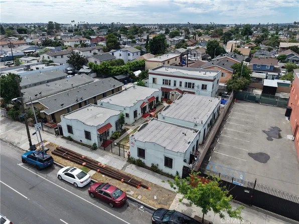 6325 S Figueroa St, Los Angeles, CA 90003