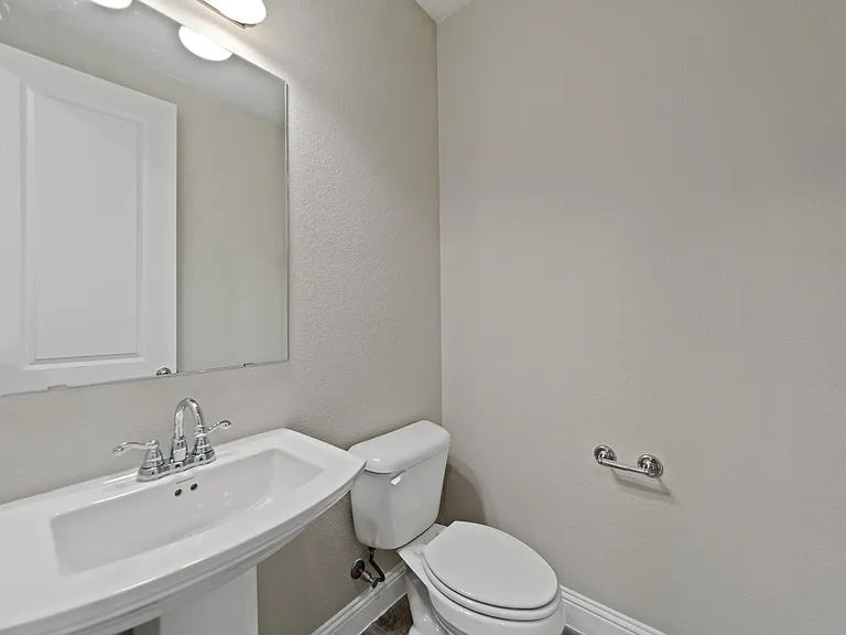 4724 Ladrillo Ln — Photo 8