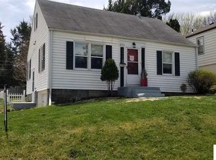 3901 Gordon St, Omaha, NE 68105