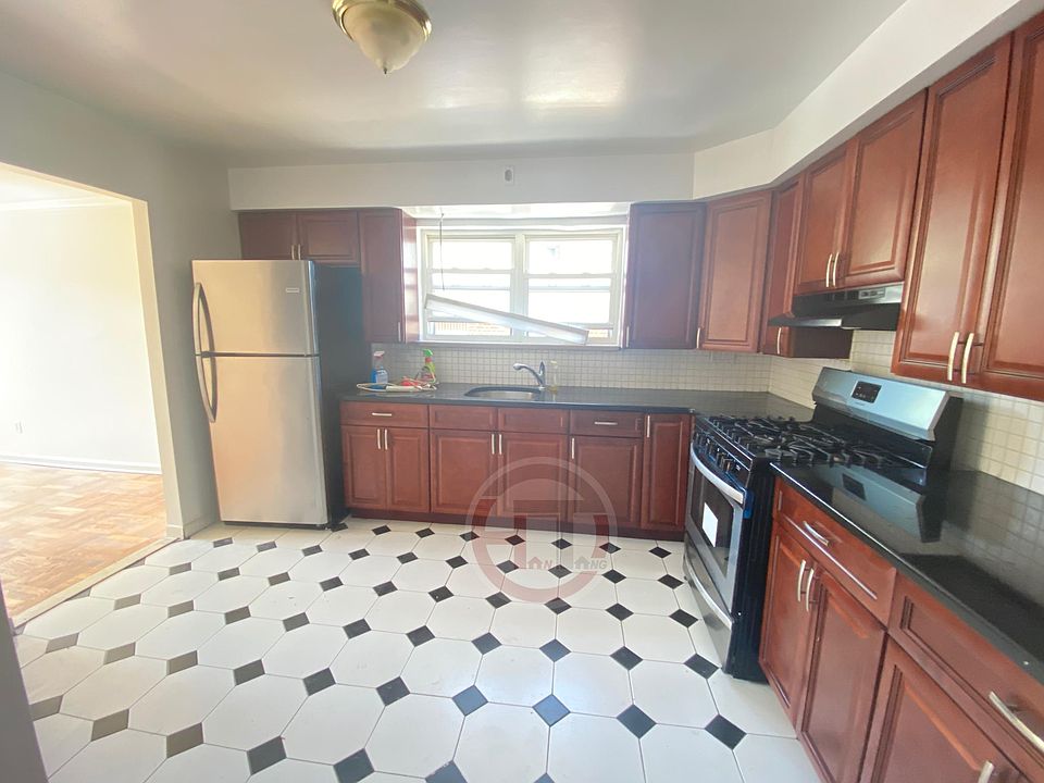 1st image of 2510 Bouck Ave #2F