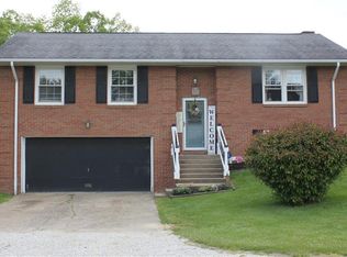 5160 Skyline Dr, Cambridge, OH 43725