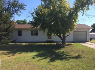 1310 Fry St, Larned, KS 67550