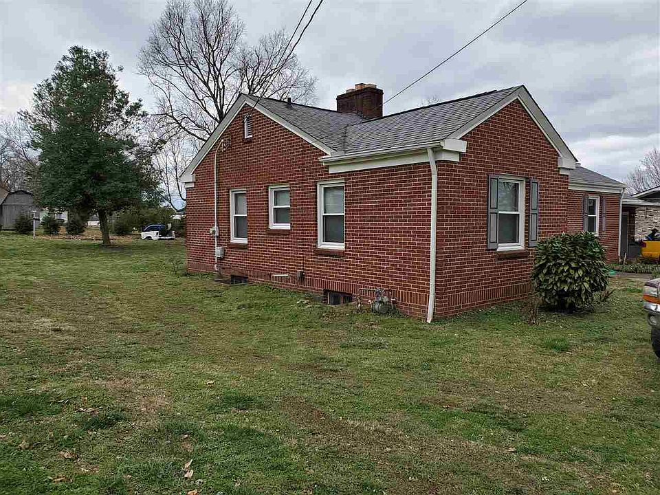 2nd image of 529 Henderson St