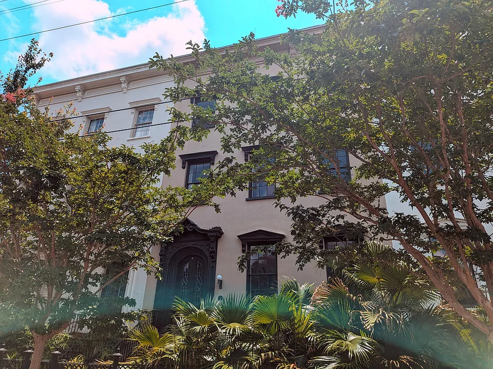 103 Bull St