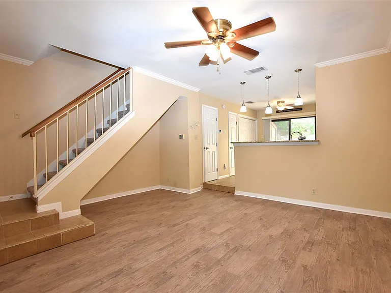 11404 Walnut Ridge Dr #14 — Photo 1