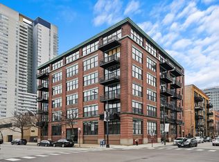 817 W Washington Blvd UNIT 303, Chicago, IL 60607
