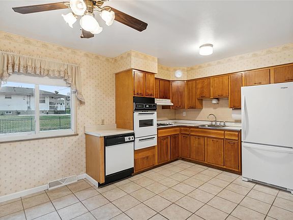 5th image of 816 Virgo Ln