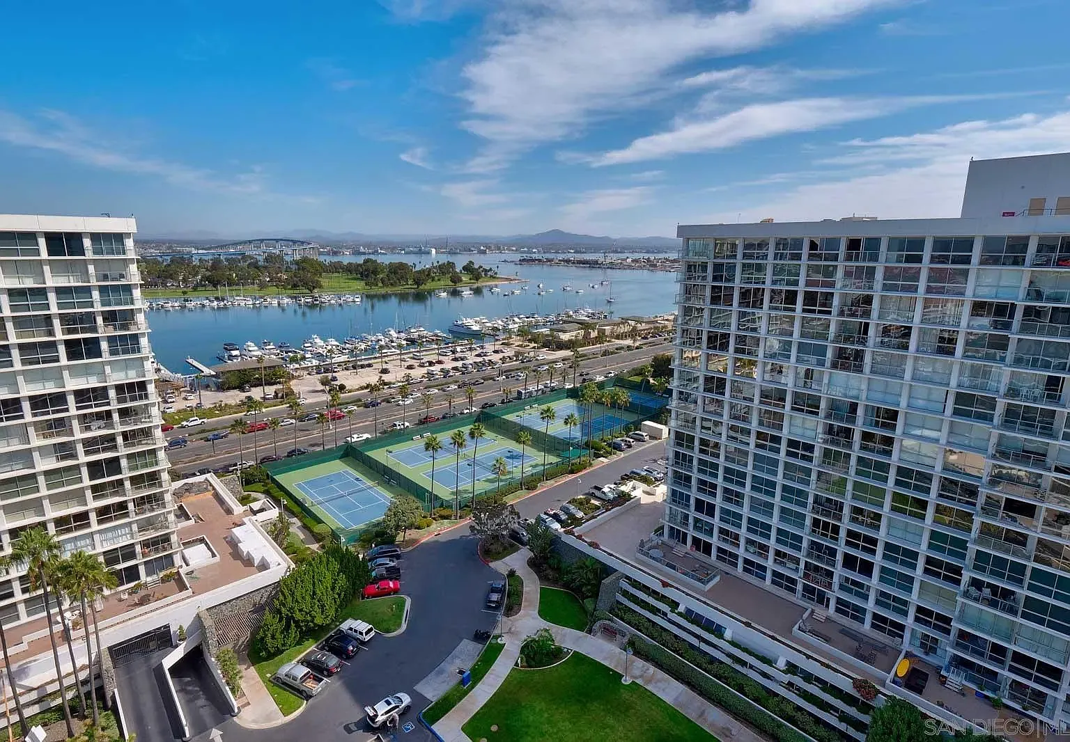 Coronado Shores - La Sierra — Photo 1