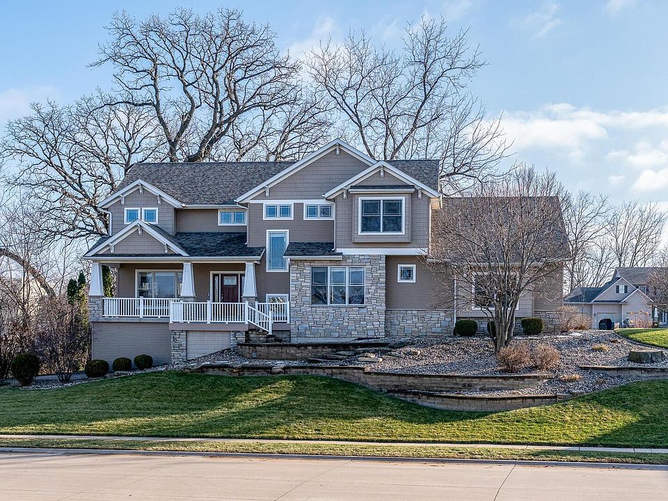 1st image of 2891 Grandview Dr