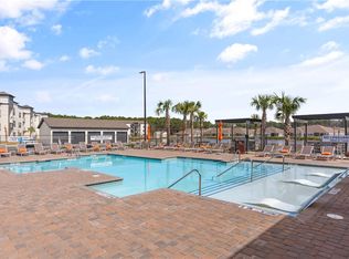 100 N Chapel Dr, Brunswick, GA 31525