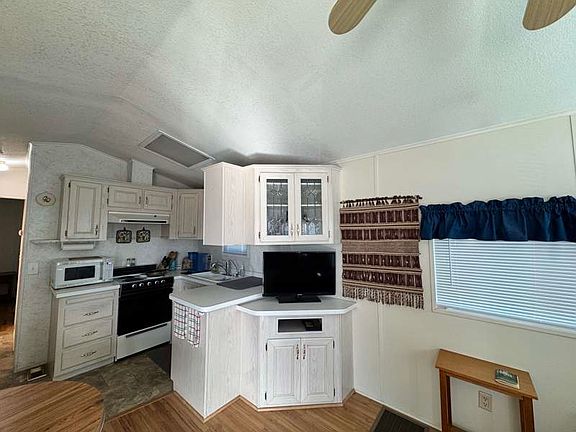 5th image of 10442 N Frontage Rd #360