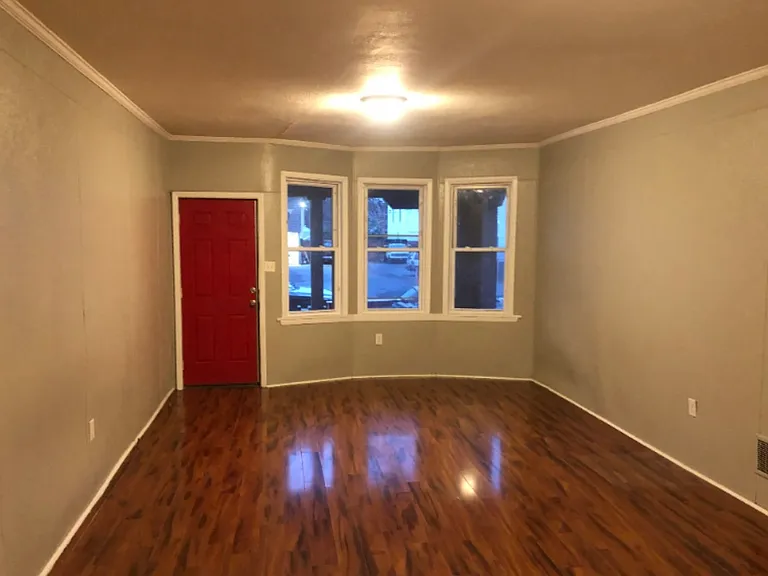 90 Carlisle St #90 — Photo 15